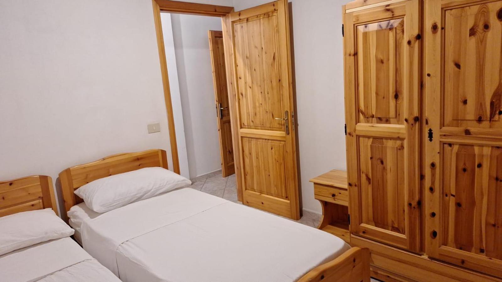 Villaggio Camping La Scogliera 里卡迪 外观 照片