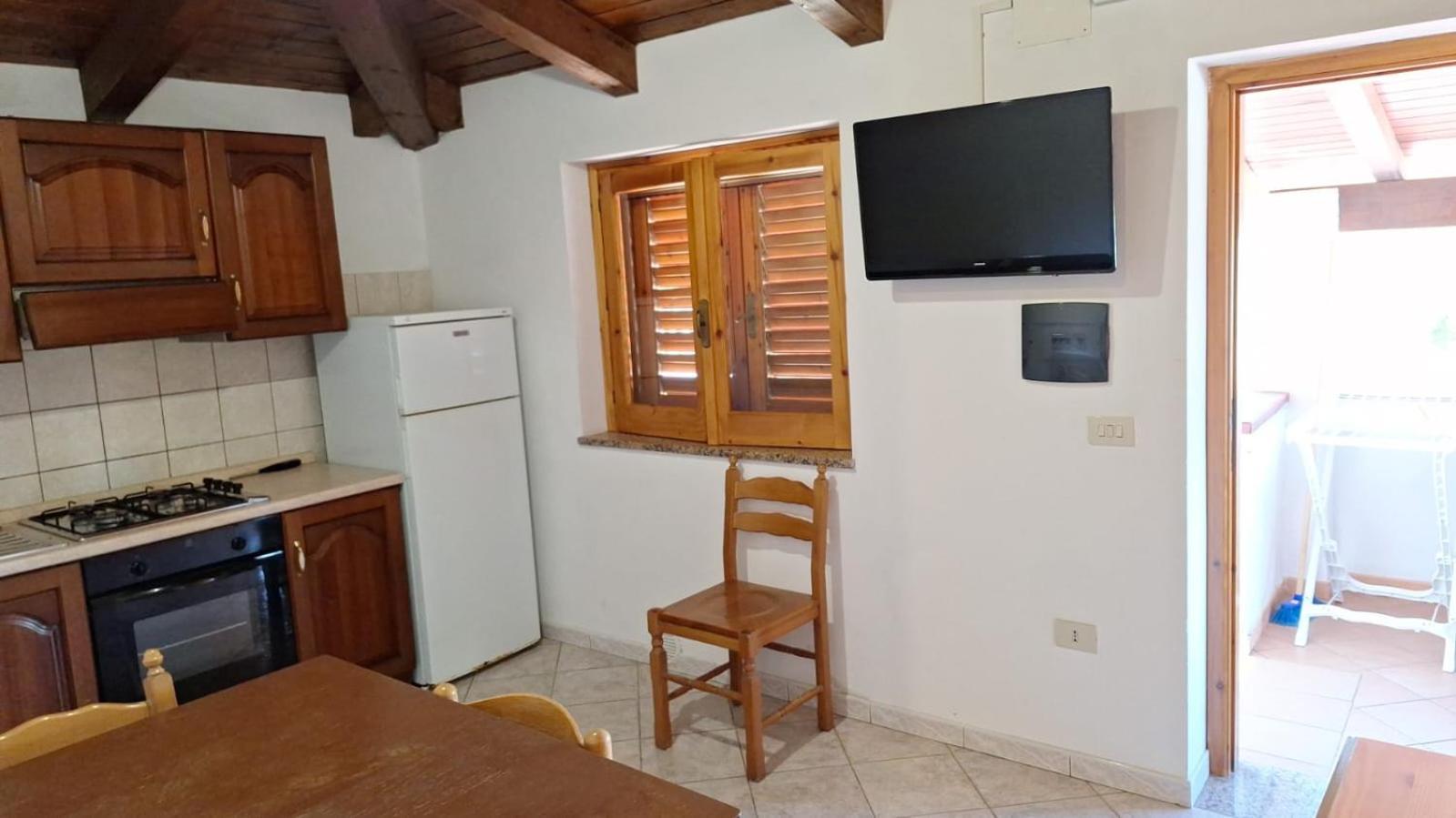 Villaggio Camping La Scogliera 里卡迪 外观 照片